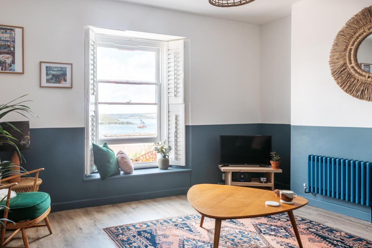 Stunning Views Over The Beautiful Falmouth Harbour Zewnętrze zdjęcie